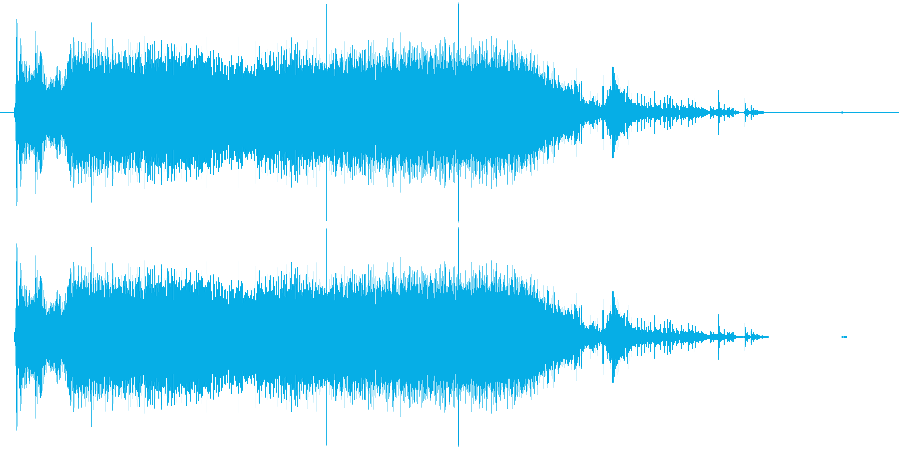 流しに水道の水を流す音です。(ジャー)の再生済みの波形